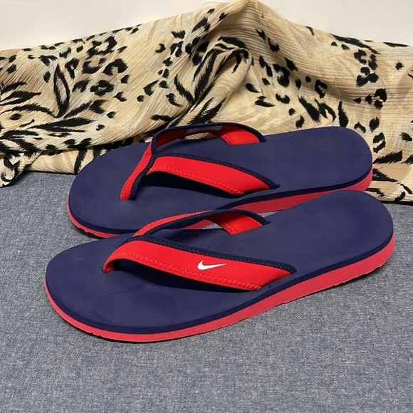 Nike Celso size 9 university red and blue flip flop - Picture 2 of 7